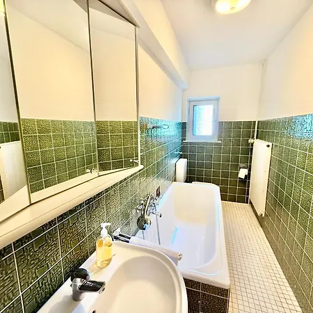 Lorettas Garden Apartment