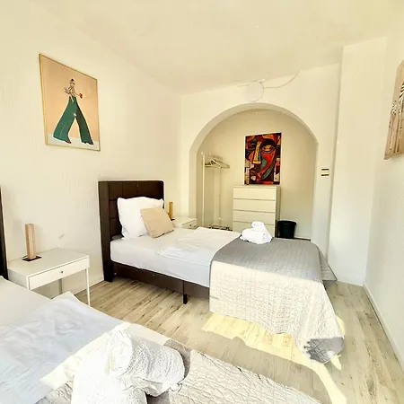 Lorettas Garden Apartment *
